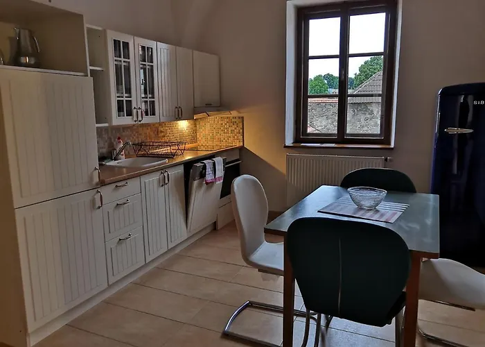 Swiss House * Славонице